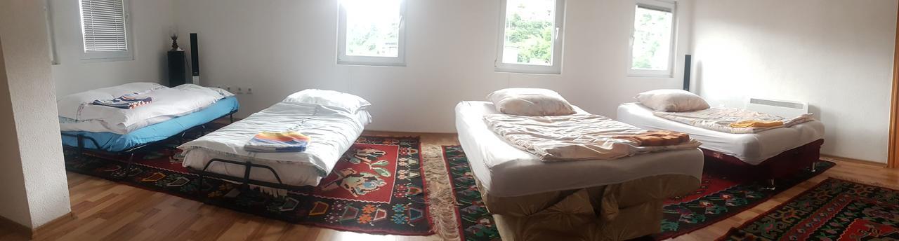 Em Apartment Сараево Экстерьер фото